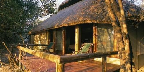 Muneambuanas Lianshulu Lodge מראה חיצוני תמונה
